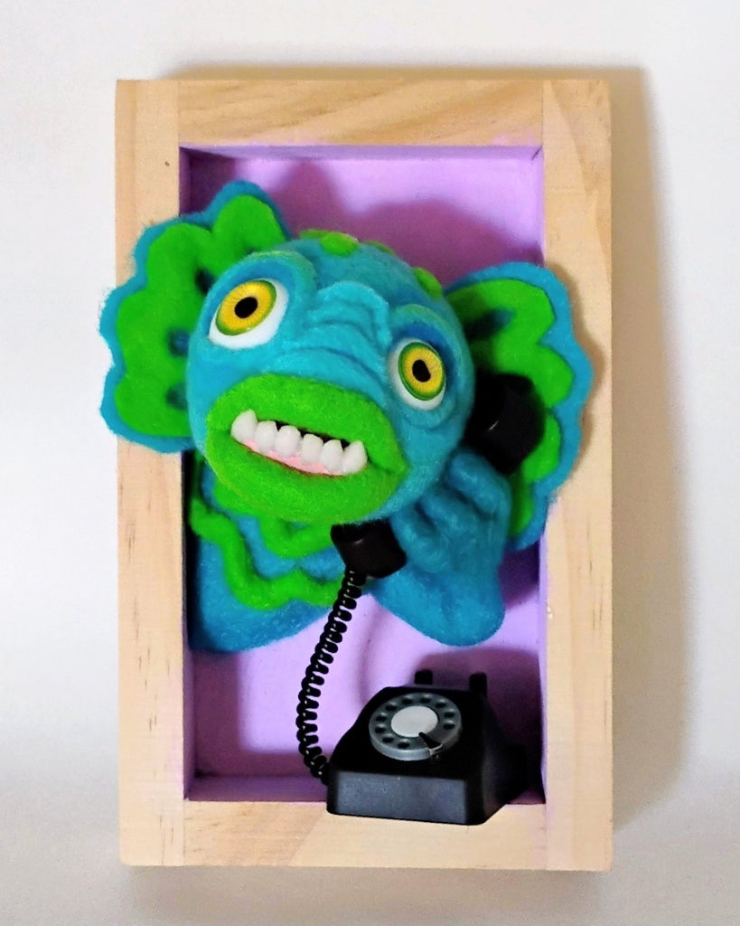 83 EL TELEFONO (The Telephone) / Charlie Was Confused by the Automated System by artist Julie B