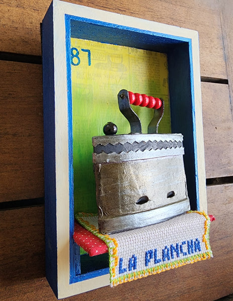 87 LA PLANCHA (The Iron) by artist Carla San Martín