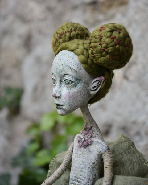 54 LA RANA (The Frog) by artist Gioconda Pieracci of Pupillae Art Dolls