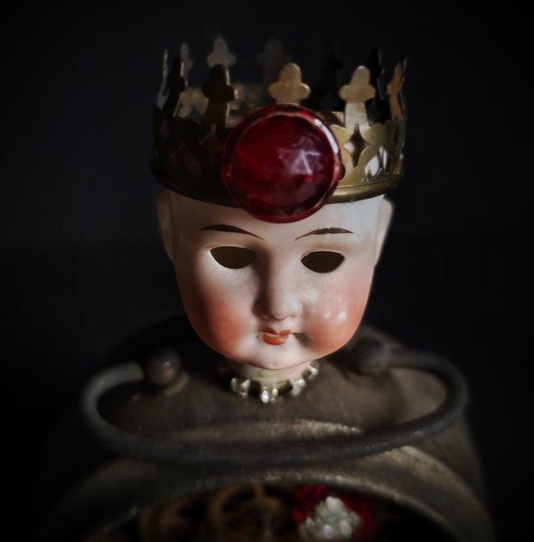 THE KEEPER by artist Silvia Ottobrini
