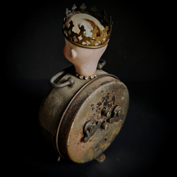THE KEEPER by artist Silvia Ottobrini