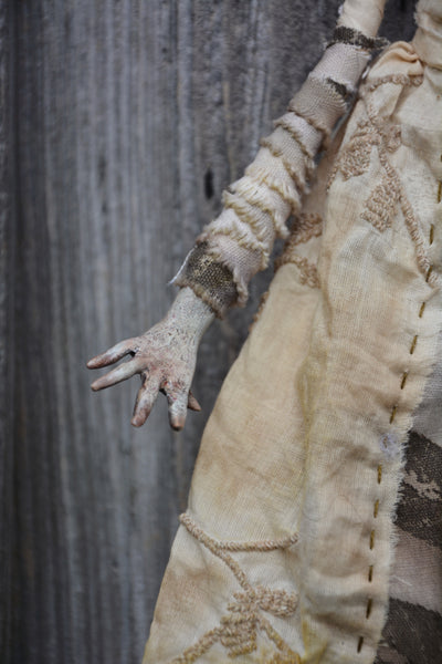 VERDANT BREATH by artist Gioconda Pieracci of Pupillae Art Dolls
