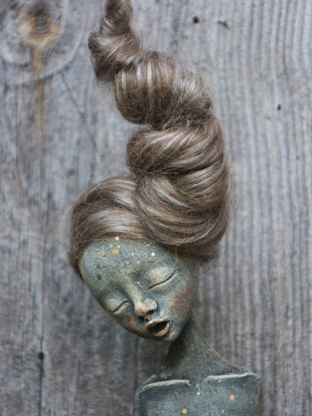 32 EL MÚSICO (The Musician) by artist Gioconda Pieracci of Pupillae Art Dolls