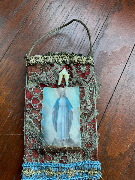 QUATRO Tiny Devotional/Ornament by artist Mavis Leahy