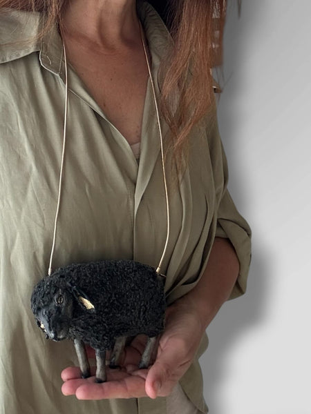 26 EL NEGRITO (The Negro) / The Black Sheep by artist Ilaria Vestri of Disfairy