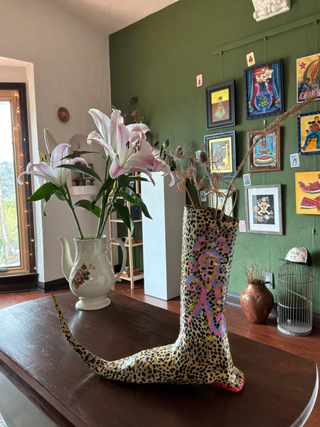 22 LA BOTA (The Boot) by artist Lauren Arriola