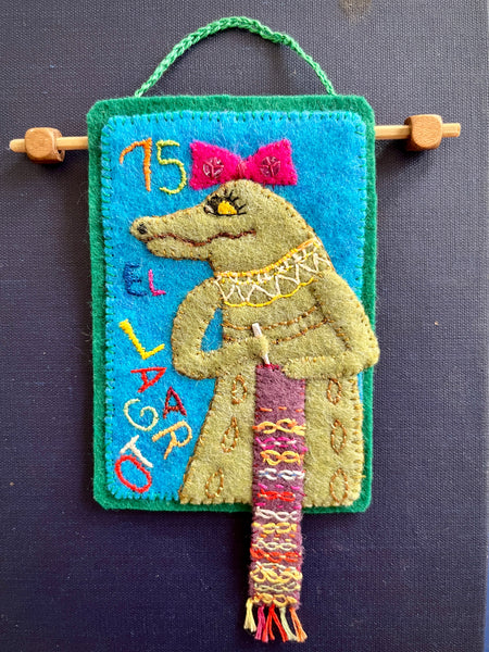75 EL LAGARTO (The Alligator) / Crocheting Crocodile by artist Ulla Anobile