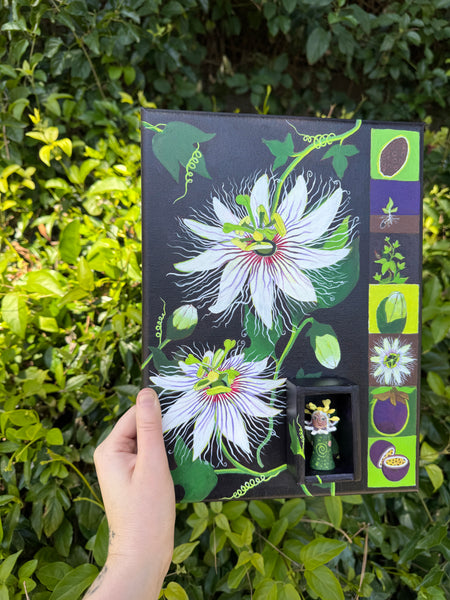 PASSIONFLOWER by artists Phoenix Glass (sculpture) and Ria Glassman (painting)