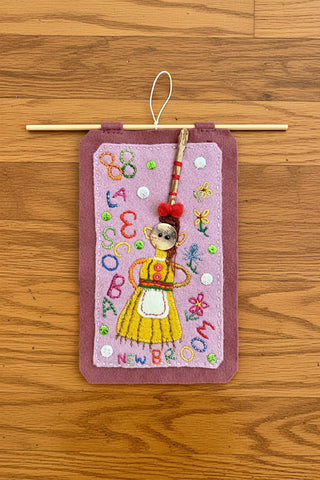 88 LA ESCOBA (The Broom) / New Broom by artist Ulla Anobile