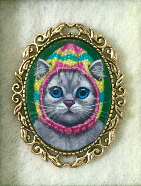 MON BIJOU painting/brooch by artist Olga Ponomarenko