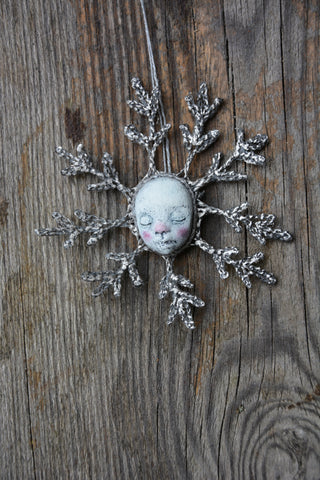 Snowflake 2 (ornament) by artist Gioconda Pieracci of Pupillae Art Dolls