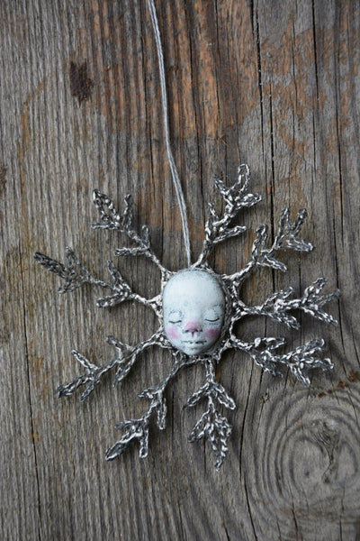 Snowflake 5 (ornament) by artist Gioconda Pieracci of Pupillae Art Dolls