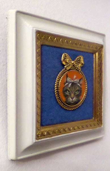 MAD MADELINE painting/brooch by artist Olga Ponomarenko