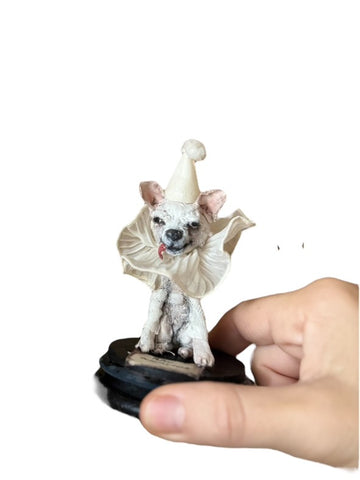 PEPIN (Chihuahua) by artist Disfairy