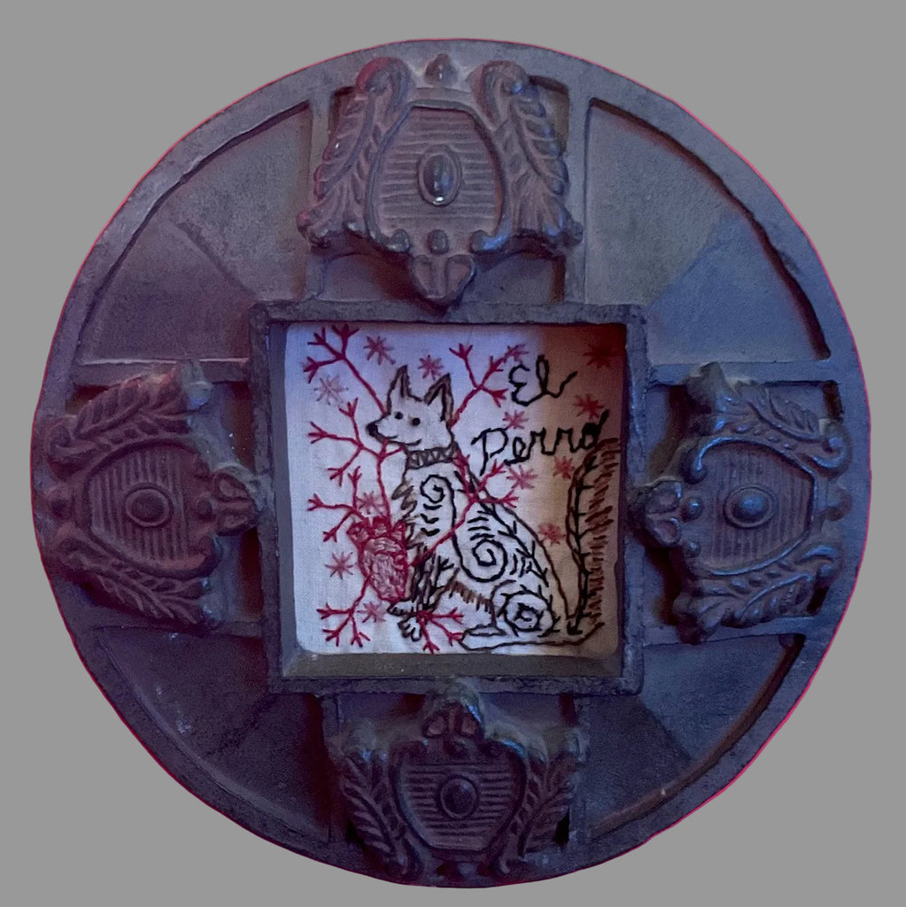 68 EL PERRO POLICIA by artist Mavis Leahy
