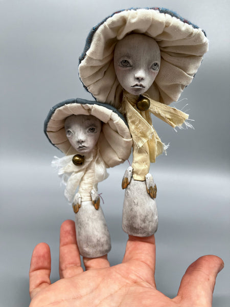 FINGER PUPPET 2 by artist Francesca Loi