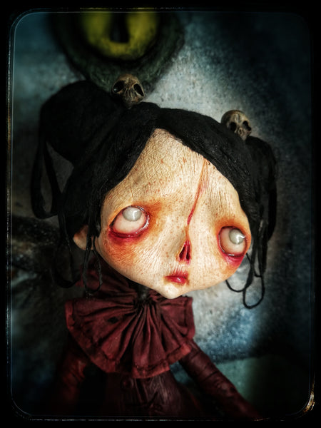BLUEBEARD'S WIFE by artist Anthi Matsouka (MonstrumFlos)