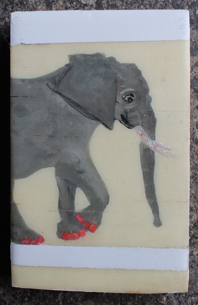 EL ELEFANTE #71 (The Elephant) by artist Kelly Thompson