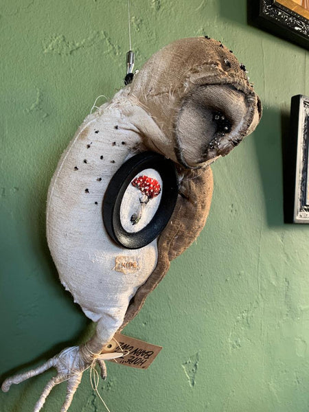 HOPE, THE BARN OWL by artist Disfairy